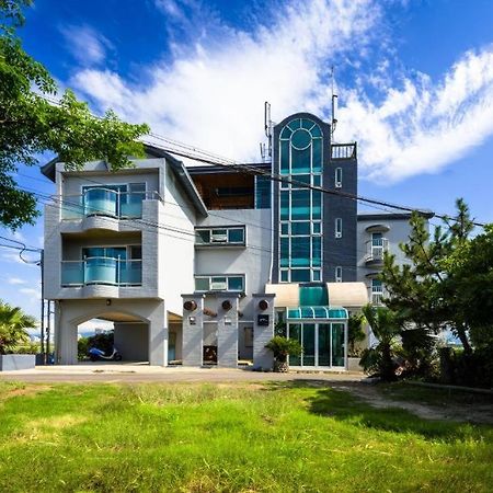 Romance Jeju Pension Esterno foto